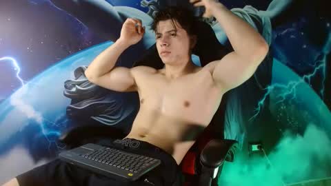 Snapshot of shinobi_grey chatting on 12/05/24, 02:00  .. shinobi .. online show from 12/05/24, 02:00