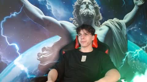 Snapshot of shinobi_grey chatting on 12/19/24, 01:07  .. shinobi .. online show from 12/19/24, 01:07