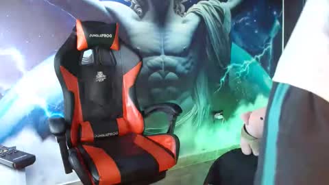 Snapshot of shinobi_grey chatting on 12/29/24, 03:24  .. shinobi .. online show from 12/29/24, 03:24