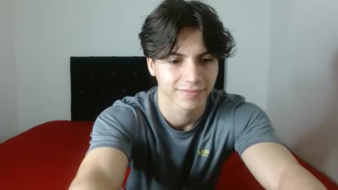 Snapshot of shinobi_grey chatting on 02/16/25, 06:32  .. shinobi .. online show from 02/16/25, 06:32