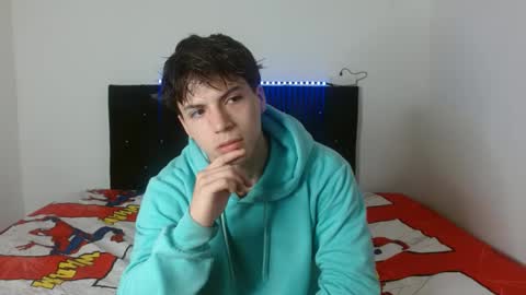 Snapshot of shinobi_grey chatting on 03/04/25, 02:32  .. shinobi .. online show from 03/04/25, 02:32