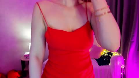 Snapshot of shiny_lisss chatting on 03/29/26, 02:00 Lisa online show from 03/29/26, 02:00