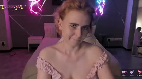Snapshot of shiny_lisss chatting on 07/08/26, 07:57 Lisa online show from 07/08/26, 07:57