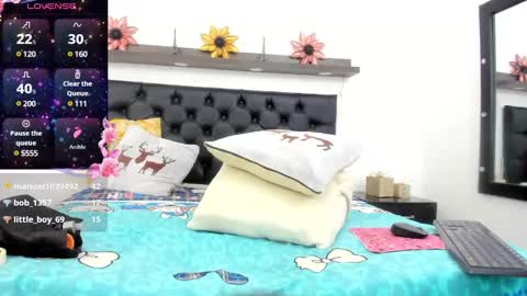 Snapshot of shira_sexylove chatting on 02/05/25, 01:47 shira_sexylove online show from 02/05/25, 01:47