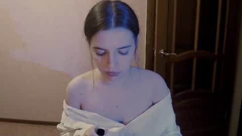 Snapshot of shiraha___rafieru chatting on 09/10/25, 09:37 shiraha___rafieru online show from 09/10/25, 09:37