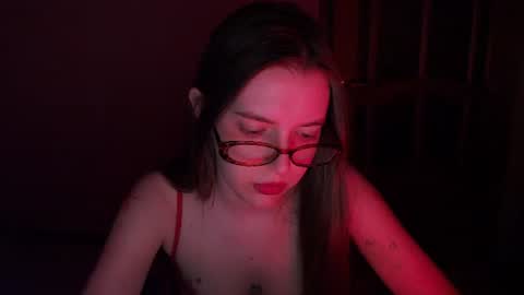 Snapshot of shiraha___rafieru chatting on 06/25/26, 07:29 shiraha___rafieru online show from 06/25/26, 07:29