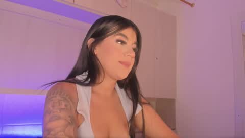 Snapshot of shirleyyjones chatting on 09/11/25, 11:54 Shirley online show from 09/11/25, 11:54