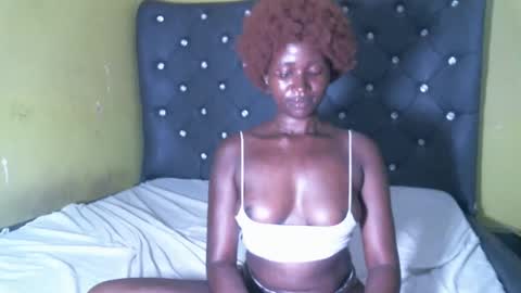 Shi-ro online show from 02/16/25, 11:05