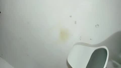 Snapshot of shivani_ooohhlala chatting on 12/21/25, 03:57 Shivani online show from 12/21/25, 03:57