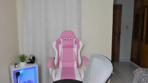  kendal  online show from 02/17/25, 08:47