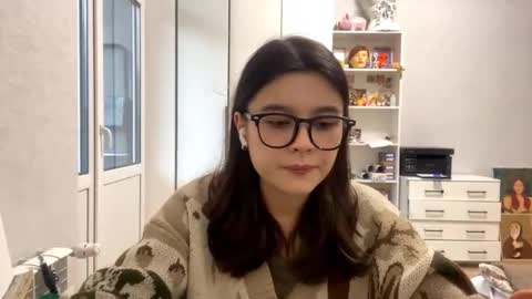 Marie online show from 02/07/26, 12:09
