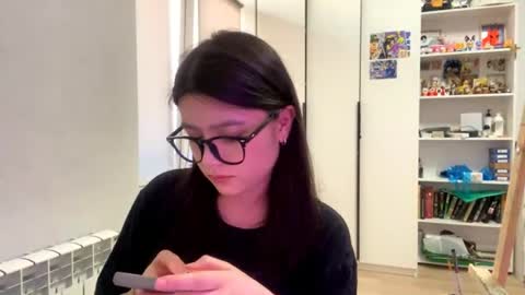 Marie online show from 05/06/26, 12:10