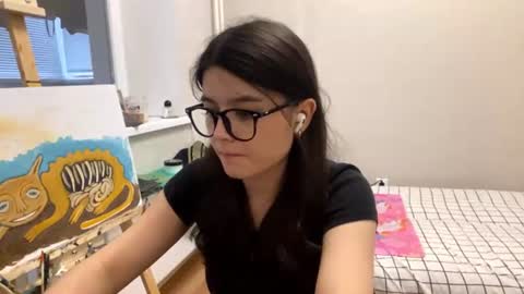 Snapshot of shontagrabowski chatting on 07/04/26, 02:23 Marie online show from 07/04/26, 02:23