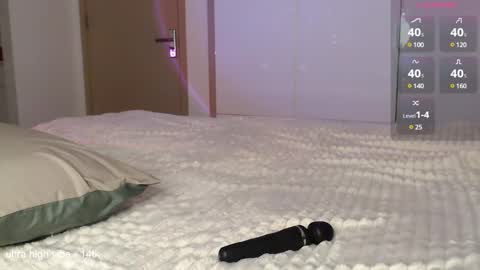 Jess online show from 01/25/25, 05:08