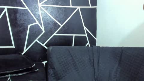 Snapshot of shooter_boy_ chatting on 02/04/25, 05:21 Shooter online show from 02/04/25, 05:21