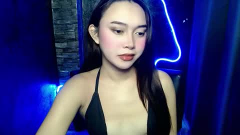 Snapshot of shopa_xiana chatting on 10/27/25, 11:41 shopa_xiana online show from 10/27/25, 11:41
