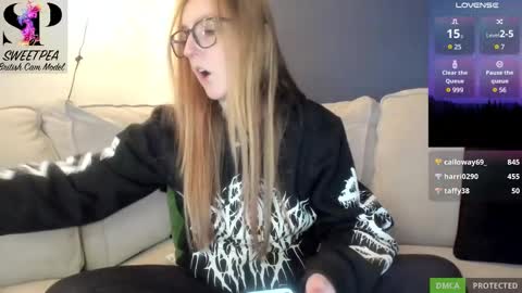 Snapshot of short_sweetpea chatting on 02/09/25, 06:16 short sweetpea online show from 02/09/25, 06:16