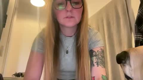 Snapshot of short_sweetpea chatting on 03/05/25, 12:33 short sweetpea online show from 03/05/25, 12:33