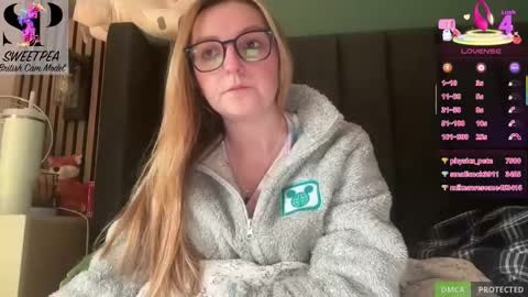 Snapshot of short_sweetpea chatting on 03/12/25, 02:34 short sweetpea online show from 03/12/25, 02:34