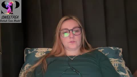 Snapshot of short_sweetpea chatting on 09/21/25, 12:18 short sweetpea online show from 09/21/25, 12:18