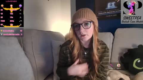 Snapshot of short_sweetpea chatting on 10/27/25, 03:49 short sweetpea online show from 10/27/25, 03:49