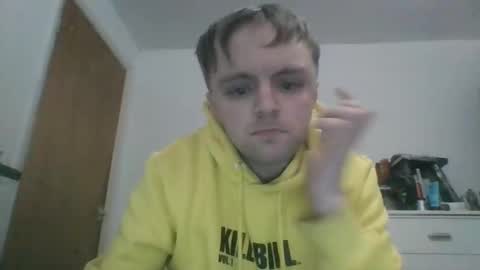 Snapshot of shortking717 chatting on 02/02/25, 03:49 Ashton online show from 02/02/25, 03:49