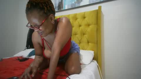 shotofmocha online show from 10/20/25, 08:31