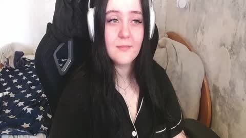 Snapshot of show_for_you chatting on 04/15/26, 12:34 show_for_you online show from 04/15/26, 12:34