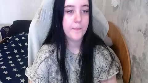 Snapshot of show_for_you chatting on 04/27/26, 12:58 show_for_you online show from 04/27/26, 12:58