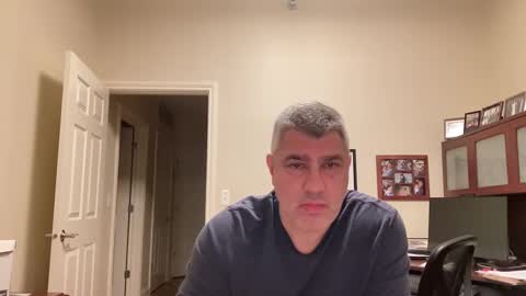 Chicago Guy online show from 02/16/25, 12:41