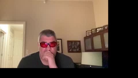 Chicago Guy online show from 04/11/26, 03:33