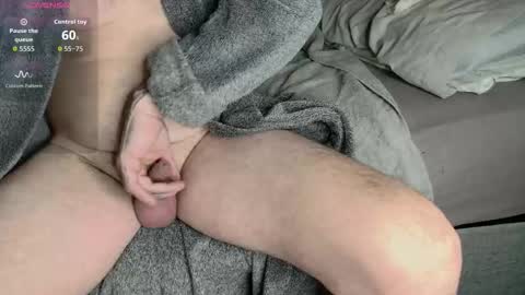 Snapshot of showoffjay46 chatting on 09/19/25, 12:34 showofjay online show from 09/19/25, 12:34