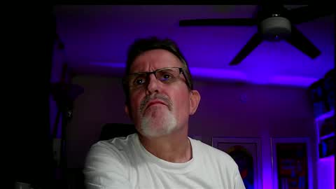 Snapshot of shrewtamer chatting on 01/18/25, 06:03 shrewtamer online show from 01/18/25, 06:03