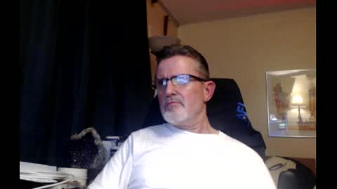 shrewtamer online show from 02/25/25, 04:57