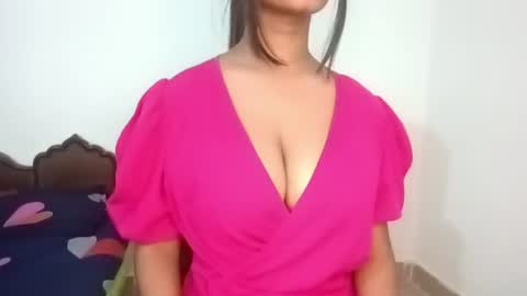 Snapshot of shreya_07 chatting on 07/18/26, 02:32 shreya_07 online show from 07/18/26, 02:32