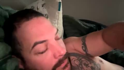 YeahBoi420 online show from 10/31/25, 03:35