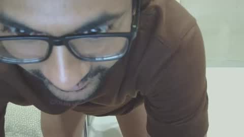 shubhamkhandelwal123 online show from 03/18/26, 01:58