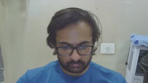 shubhamkhandelwal123 online show from 04/04/26, 09:07