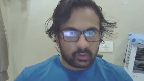 shubhamkhandelwal123 online show from 04/05/26, 12:24