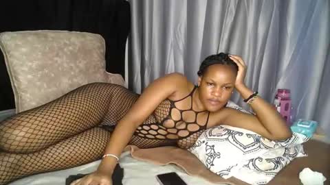 Snapshot of shugacubee chatting on 12/02/24, 10:07 EVA online show from 12/02/24, 10:07