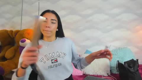 ZUMY ANGELS online show from 09/12/25, 03:39