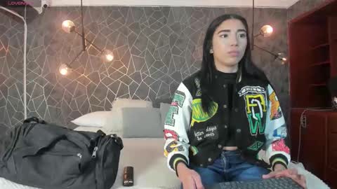 ZUMY ANGELS online show from 10/12/25, 04:55