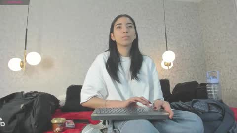 ZUMY ANGELS online show from 10/27/25, 04:27