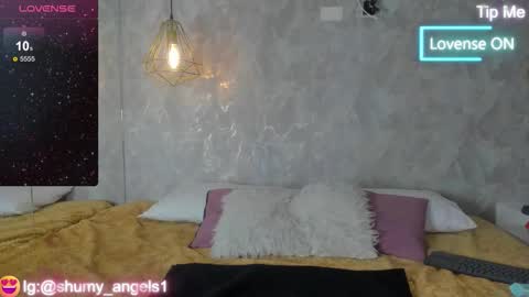 ZUMY ANGELS online show from 11/11/25, 05:35