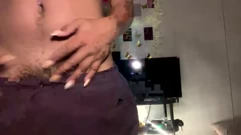 Snapshot of shunks_hottie chatting on 02/22/26, 08:07 kaikai online show from 02/22/26, 08:07