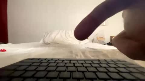 Snapshot of shurthingxx chatting on 01/16/25, 03:35 shurthingxx online show from 01/16/25, 03:35