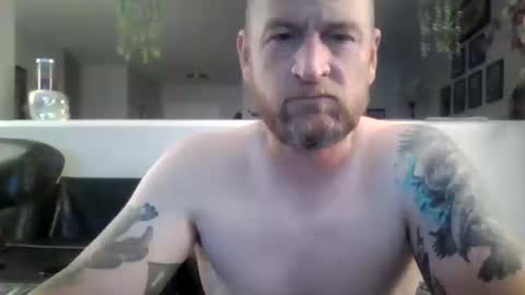 shwmeyours online show from 10/13/25, 01:00