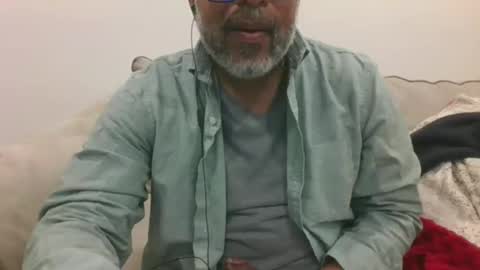 Snapshot of shy333 chatting on 12/11/24, 05:21 SHY333 online show from 12/11/24, 05:21