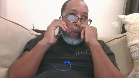 Snapshot of shy333 chatting on 09/09/25, 02:33 SHY333 online show from 09/09/25, 02:33