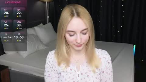 Snapshot of shy__polly chatting on 06/02/26, 12:01 Polly online show from 06/02/26, 12:01